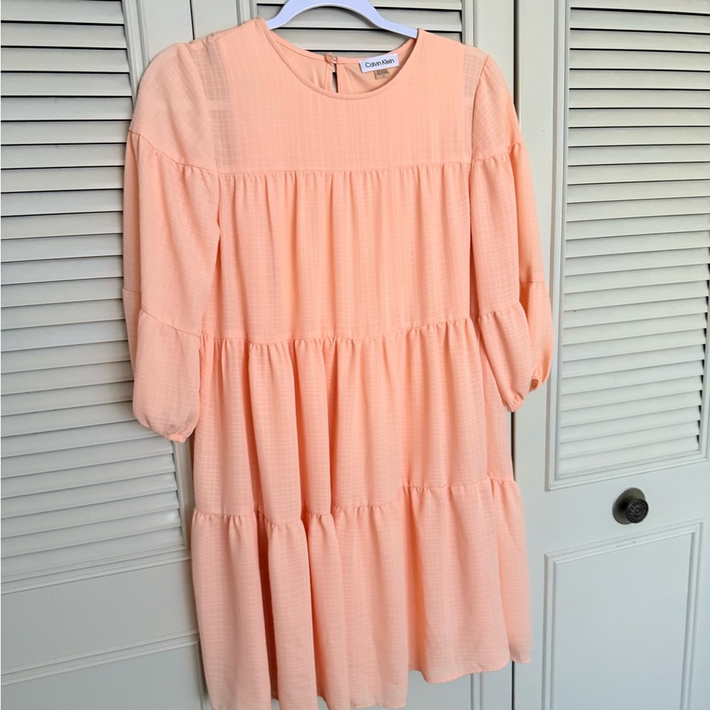 🍑 Calvin Klein Peach Tiered Dress